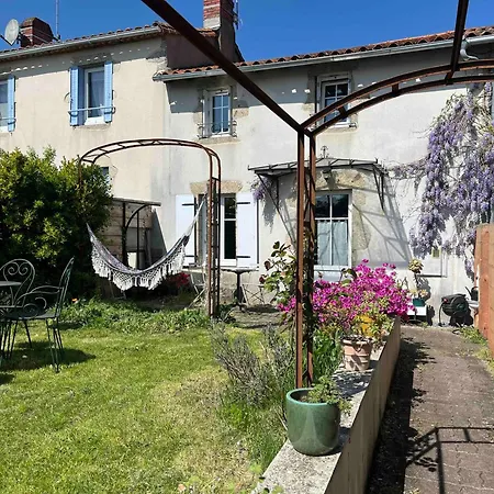 Nyaraló Charmante Maison Cugand