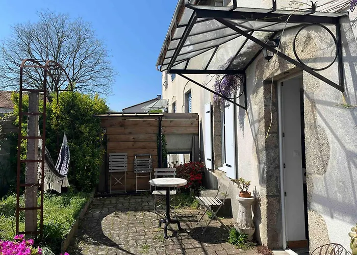 Charmante Maison Casa de Férias *